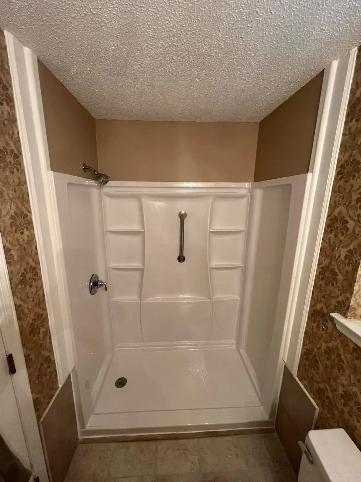 Bathroom Glass Shower Wall Surrounds