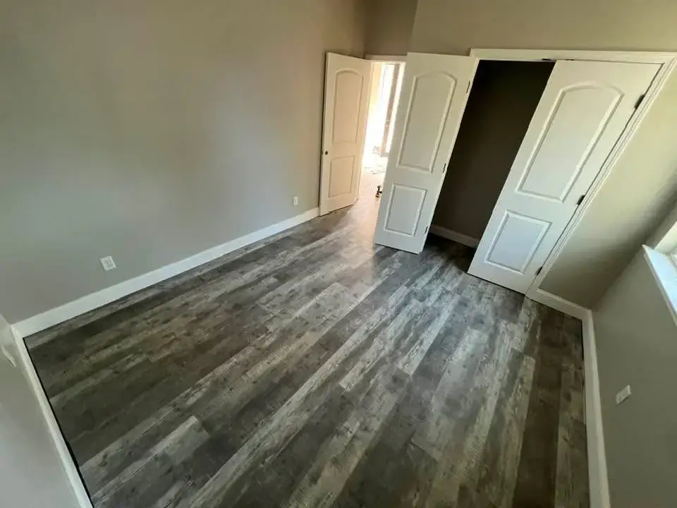 LVP Rustic Gray