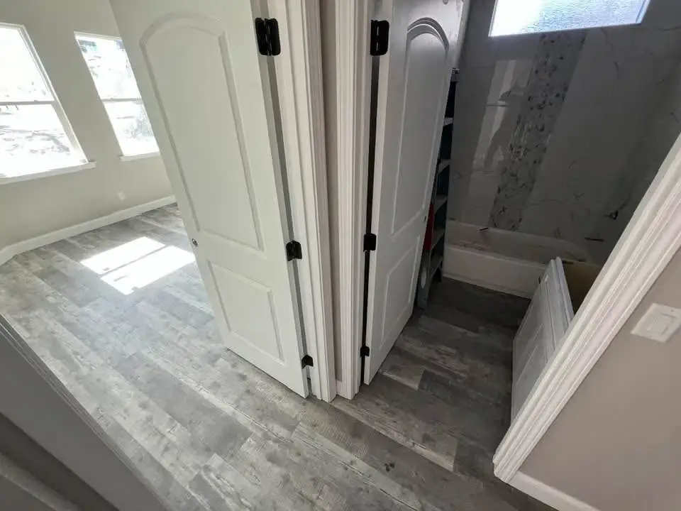 LVP Rustic Gray